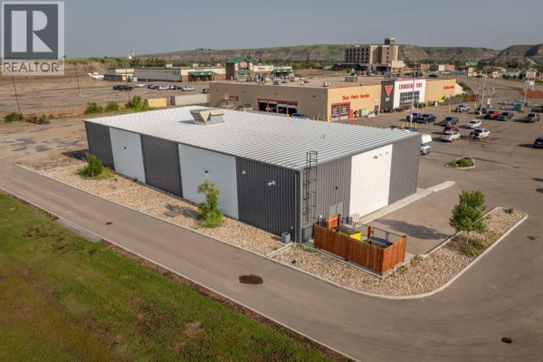 500, 650 South Railway Avenue, Drumheller, AB T0J0Y6 Photo 4