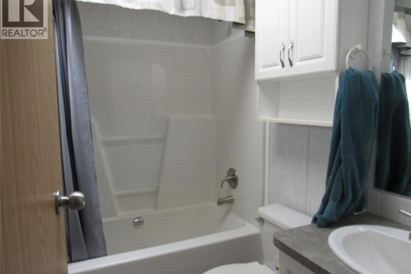 Laundry room - 500 16th Avenue Unit# 107, Genelle, BC V0G1G0 Photo 4