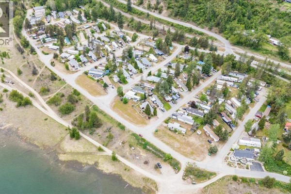 500 16th Avenue Unit# 53, Genelle, BC, photo 2