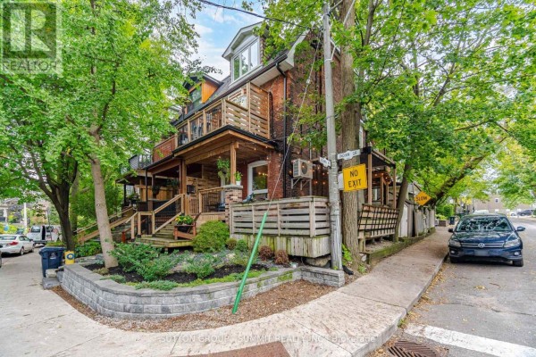 500 Indian Grove, Toronto, ON, photo 2