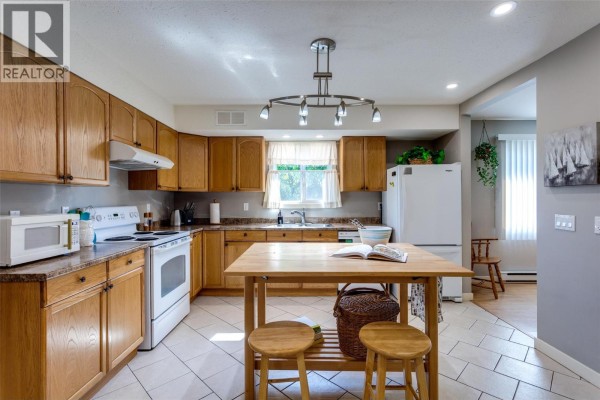 Laundry room - 500 Lester Road Unit# 1, Kelowna, BC V1X6E2 Photo 4