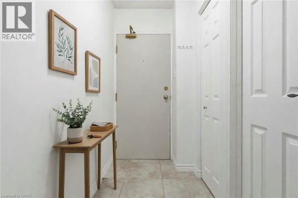 4pc Bathroom - 500 Westmount Road W Unit# 408, Kitchener, ON N2M5M9 Photo 2