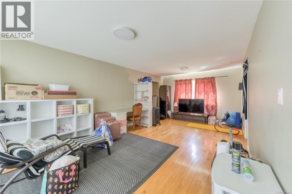 Ensuite - 5000 Beaver Harbour Rd, Port Hardy, BC V0N2P0 Photo 5