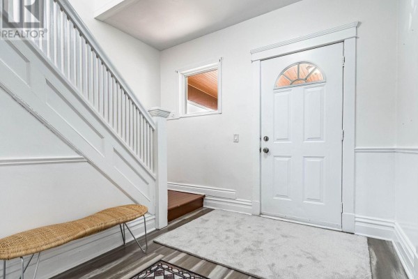 5001 Kitchener Street, Niagara Falls, ON, photo 2