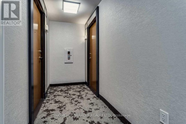 Primary Bedroom - 5002 - 30 Shore Breeze Drive, Toronto, ON M8V1A1 Photo 4