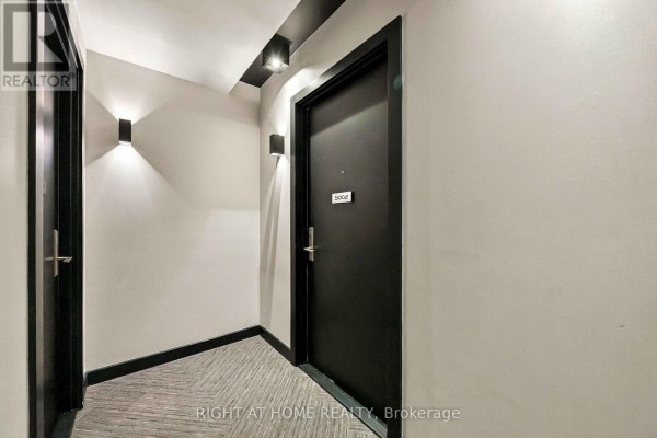 Kitchen - 5002 - 8 Eglinton Avenue E, Toronto, ON M4P0C1 Photo 3