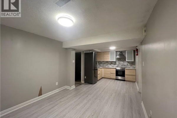 Eat in kitchen - 5002 Willowood Drive Unit# Basement, Mississauga, ON L5R3R5 Photo 2