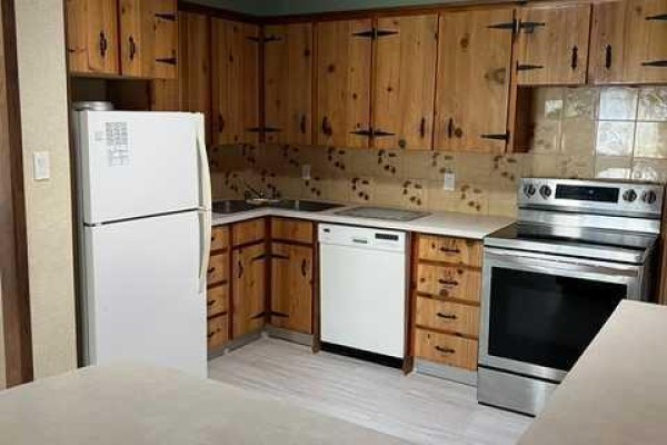 Bedroom - 5005 47 Avenue, Mayerthorpe, AB T0E1N0 Photo 4