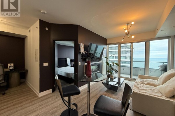 Dining room - 5006 - 30 Shore Breeze Drive, Toronto, ON M8V0J1 Photo 2