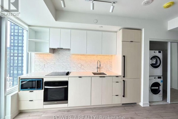 5007 - 252 Church Street, Toronto, ON M5B0E6 Photo 4