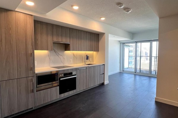 5009 - 3 Concord Cityplace Way, Toronto, ON M5V0X4 Photo 2