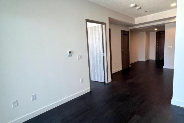 5009 - 3 Concord Cityplace Way, Toronto, ON M5V0X4 Photo 3
