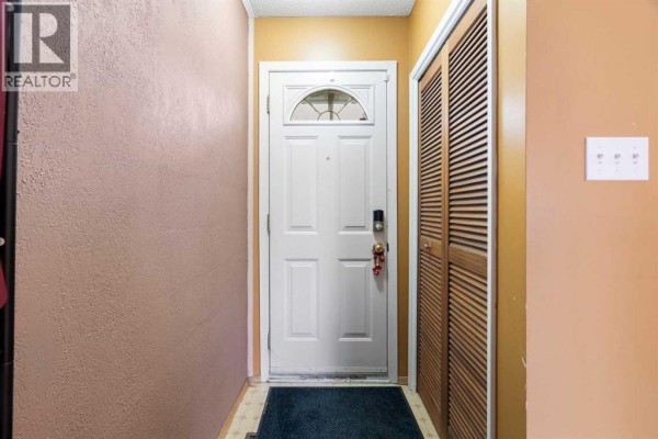 Storage - 5009 North Haven Drive Nw, Calgary, AB T2K2K3 Photo 4