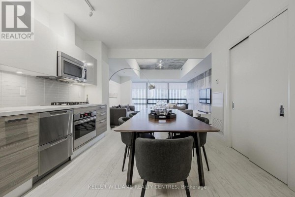 501 - 224 King Street West Street W, Toronto, ON, photo 2