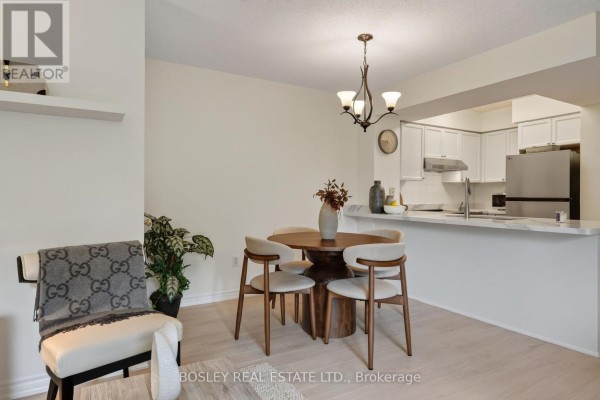 Primary Bedroom - 501 - 225 Merton Street, Toronto, ON M4S3H1 Photo 5