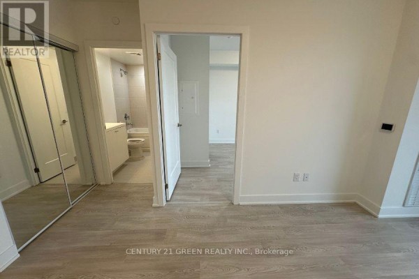 Bedroom - 501 - 2545 Simcoe Street N, Oshawa, ON L1L0W3 Photo 5