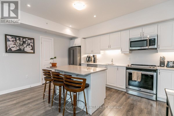 501 - 300 Essa Road, Barrie, ON, photo 3