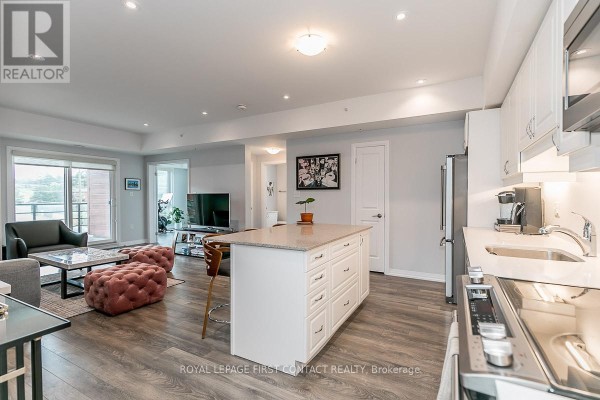 Den - 501 - 300 Essa Road, Barrie, ON L9J0B9 Photo 4