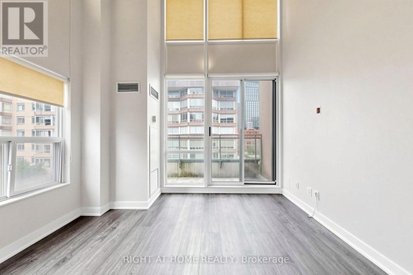 501 - 77 Lombard Street, Toronto, ON, photo 2