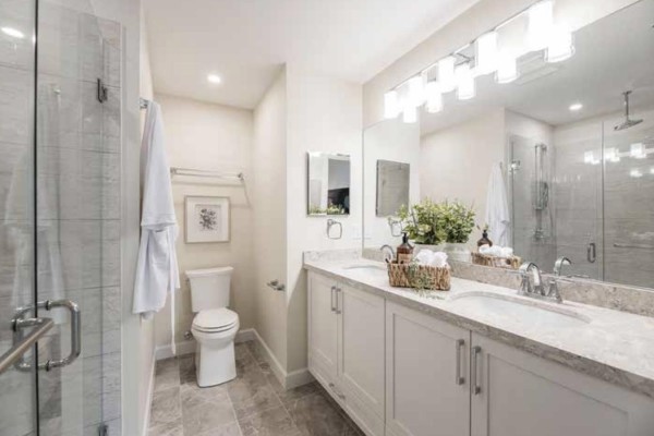 501 11035 Ravine Road, Surrey, BC V3T3X5 Photo 5