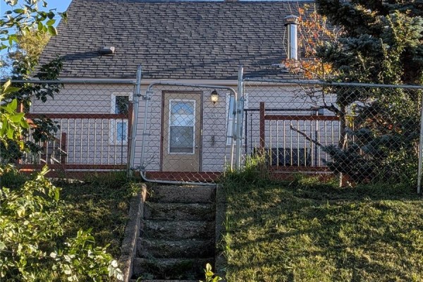 Kitchen - 501 19th Street E, Prince Albert, SK S6V1K3 Photo 4