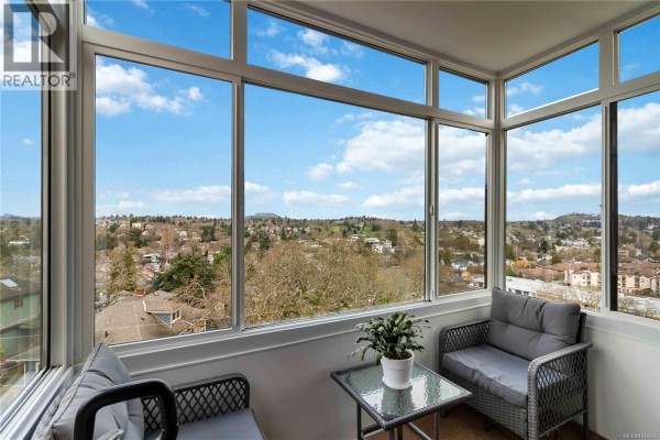 501 2920 Cook St, Victoria, BC, photo 2