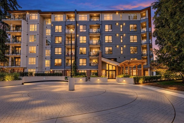 501 3438 146a Street, Surrey