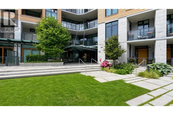501 6687 Nelson Avenue, West Vancouver, BC V7W2B2 Photo 2