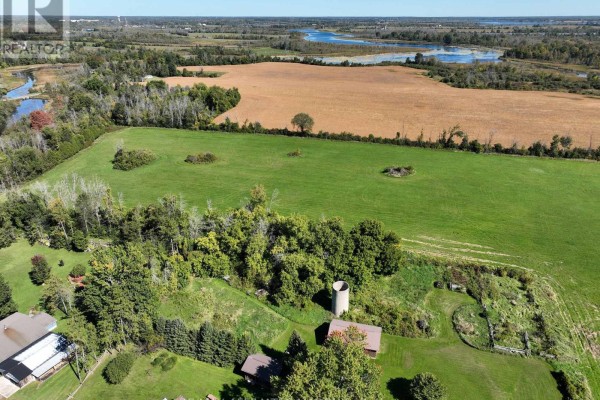 501 County Rd 29 Road, Rideau Lakes, ON K7A4S5 Photo 2