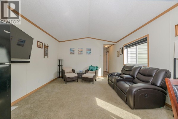 Living room - 501 Kappel Street Unit# 31, Sicamous, BC V0E2V1 Photo 5
