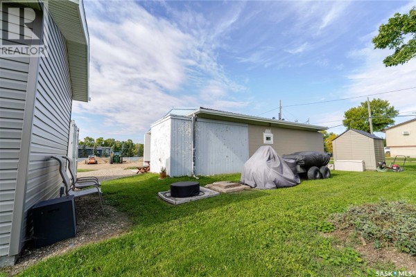 Dining nook - 501 Railway Avenue, Wilcox, SK S0G5E0 Photo 4