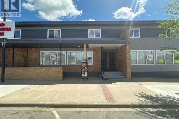 5011 50 Street, Barrhead, AB T7N1L1 Photo 3