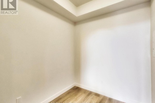 Primary Bedroom - 5012 - 8 Eglinton Avenue E, Toronto, ON M4P0C1 Photo 4