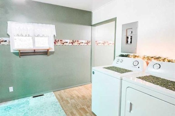 Bedroom - 5013 51 Street, Peers, AB T0E1W0 Photo 5