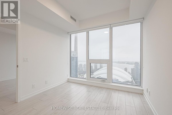 Den - 5015 - 55 Mercer Street, Toronto, ON M5V0W4 Photo 4