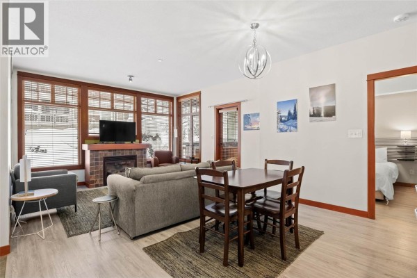 Living room - 5015 Valley Drive Unit# 58, Sun Peaks, BC V0E5N0 Photo 5