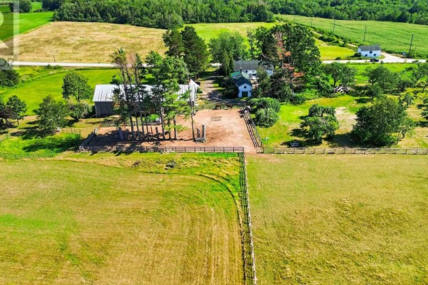 Kitchen - 5019 201 Highway, West Paradise, NS B0S1C0 Photo 2