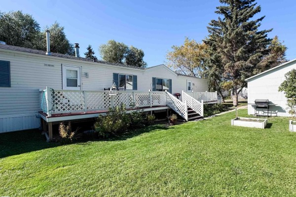 Kitchen - 5019 52 Av, Breton, AB T0C0P0 Photo 3