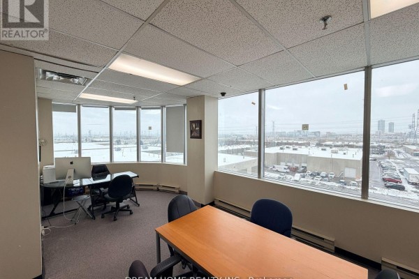501a - 3950 14th Avenue, Markham, ON L3R0A9 Photo 3