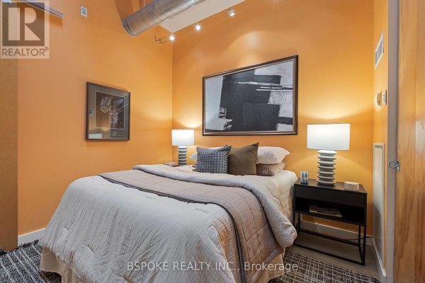 Foyer - 502 - 135 Dalhousie Street, Toronto, ON M5B2S1 Photo 5