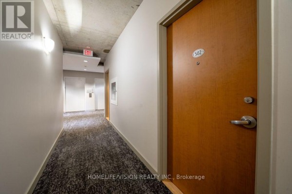 Den - 502 - 1375 Dupont Street, Toronto, ON M6H4J8 Photo 5