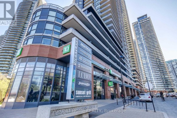 Den - 502 - 2212 Lake Shore Boulevard W, Toronto, ON M8V0C2 Photo 3