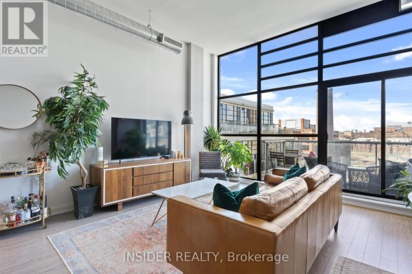 Primary Bedroom - 502 - 43 Hanna Avenue, Toronto, ON M6K1X1 Photo 4