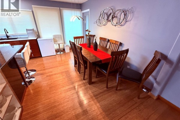 Living room - 502 101st Street, North Battleford, SK S9A0Y6 Photo 5