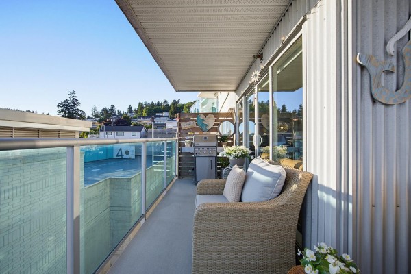 502 14955 Victoria Avenue, White Rock, BC V4B1G2 Photo 3