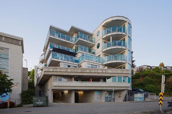 502 14955 Victoria Avenue, White Rock, BC V4B1G2 Photo 4