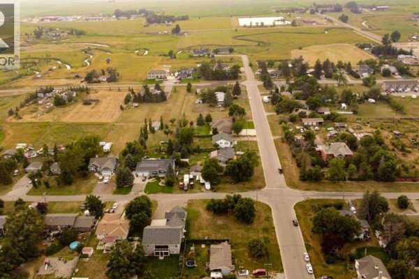 502 4 Street, Stirling, AB T0K2E0 Photo 5