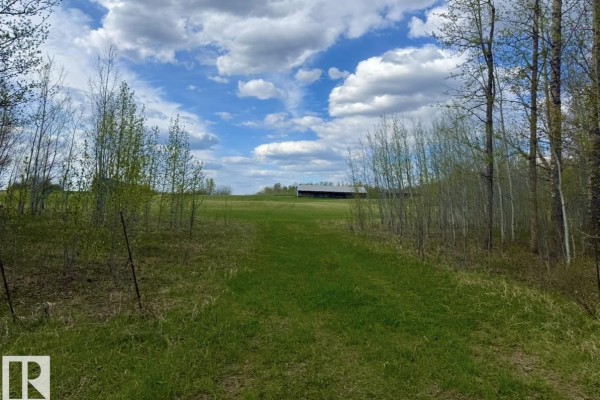 50206 Range Road 215, Rural Leduc County, AB, photo 2