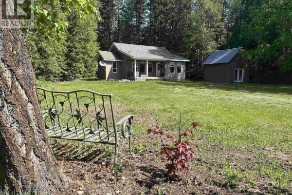Mud room - 5021 Speed Crescent, Likely, BC V0L1N0 Photo 5