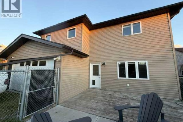 Bedroom - 5022 9 Avenue, Edson, AB T7E1E8 Photo 4